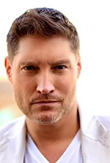 Sean Kanan