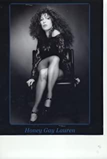 Honey Lauren