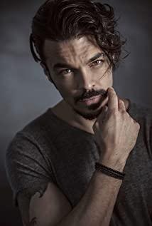 Shalim Ortiz