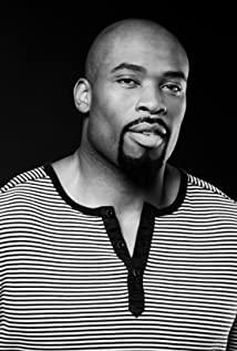 Israel Idonije