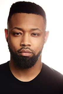 Des Epps