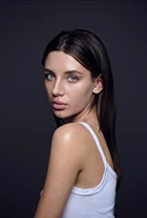 Brooke Robinson