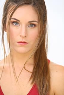 Lauren Cox